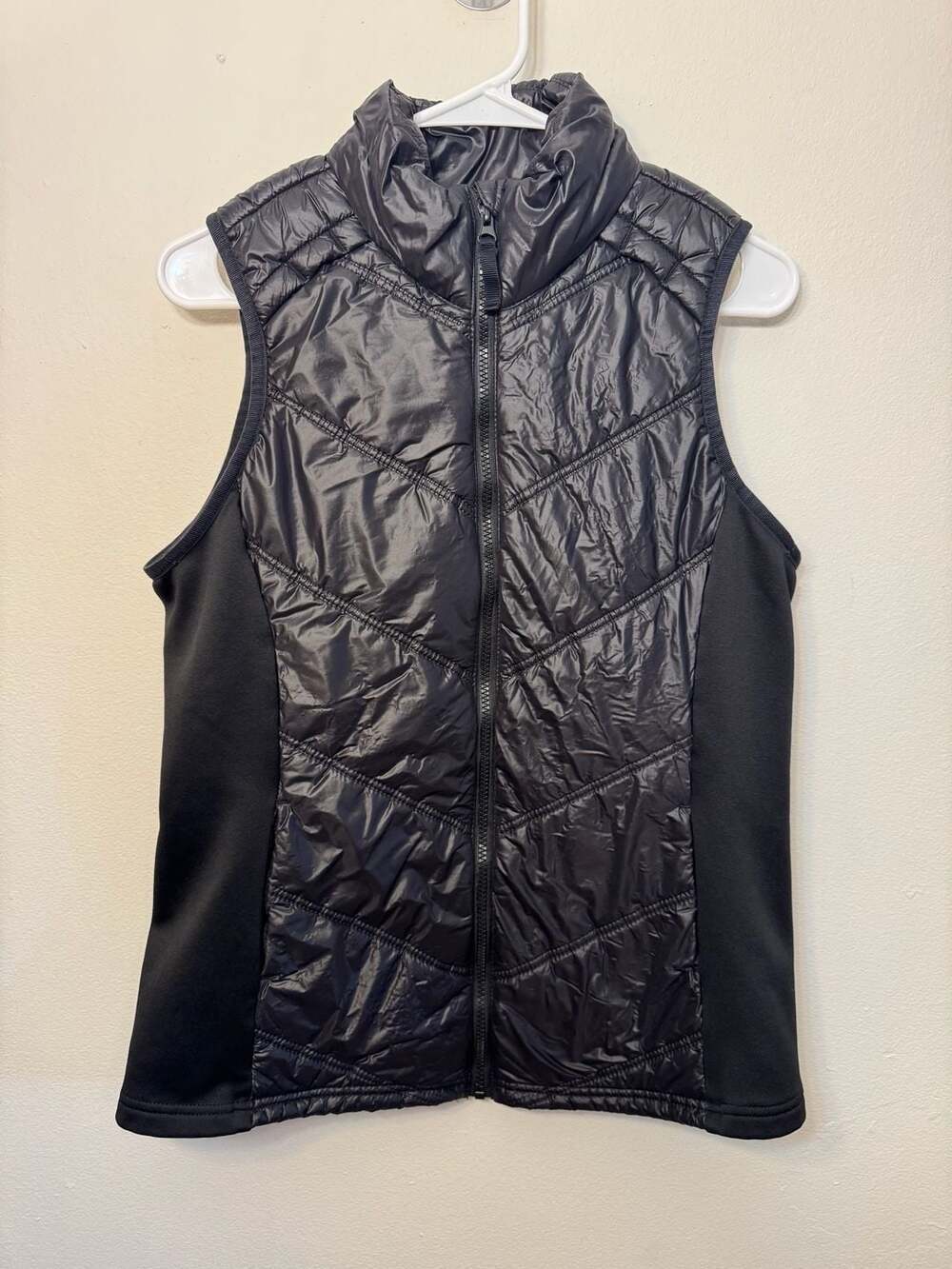 Avia Puffer Vest Women's Black Lightweight Packable Full Zip Outdoor -L 12/14